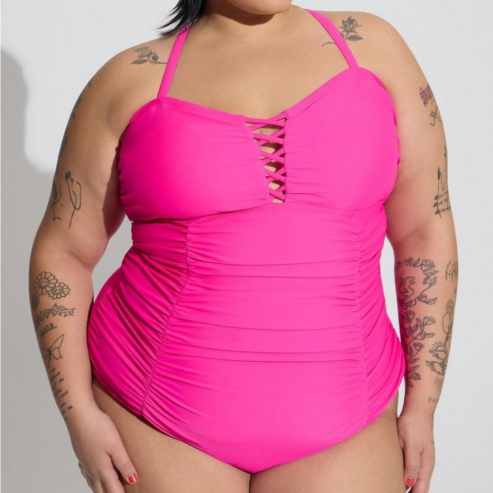 NWT Torrid Slim Fix Wireless Lattice Front One Piece Swimsuit Pink 3 3X 22 24